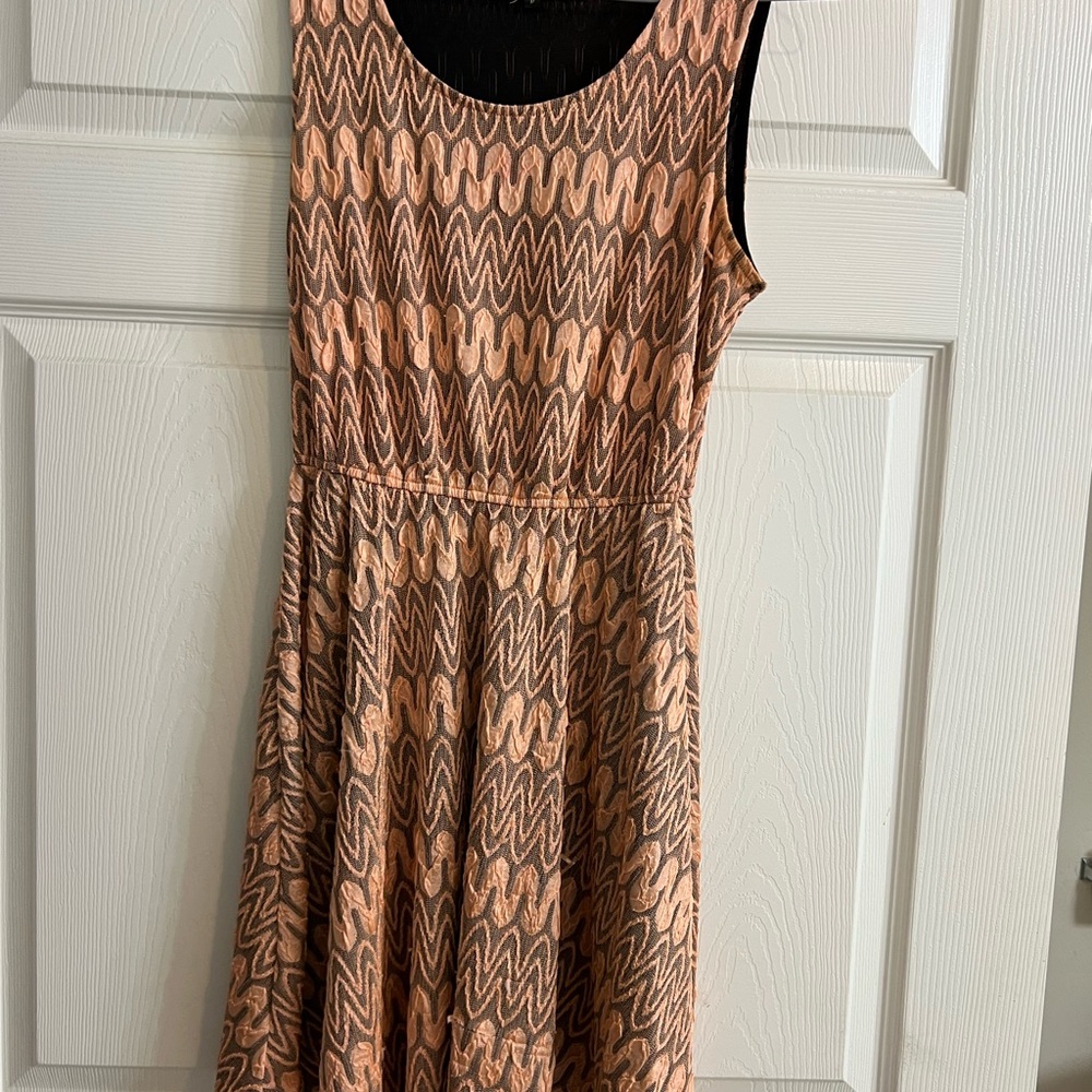 Elegant Peach Patterned Dress